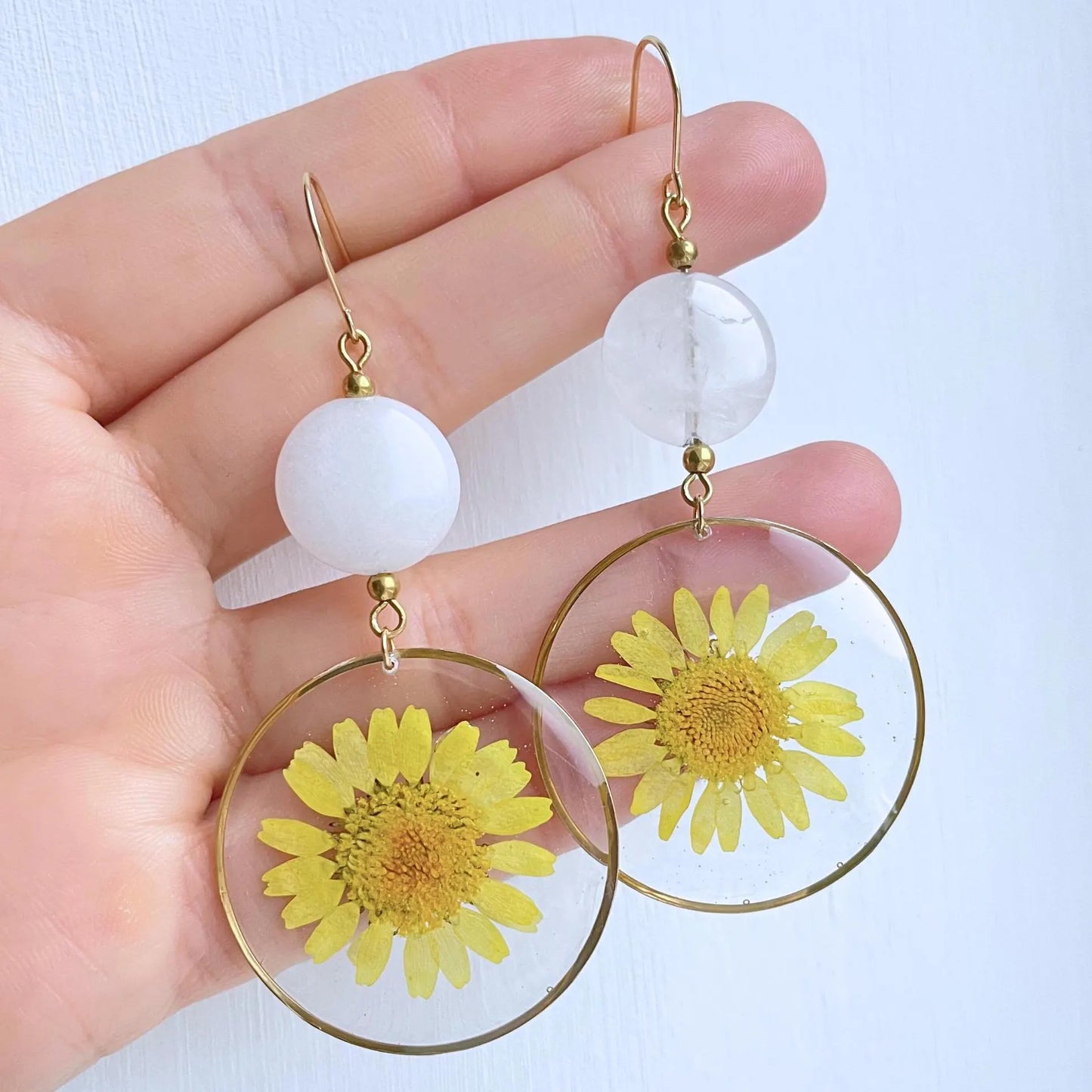 Daisy Flower Dangle Earrings