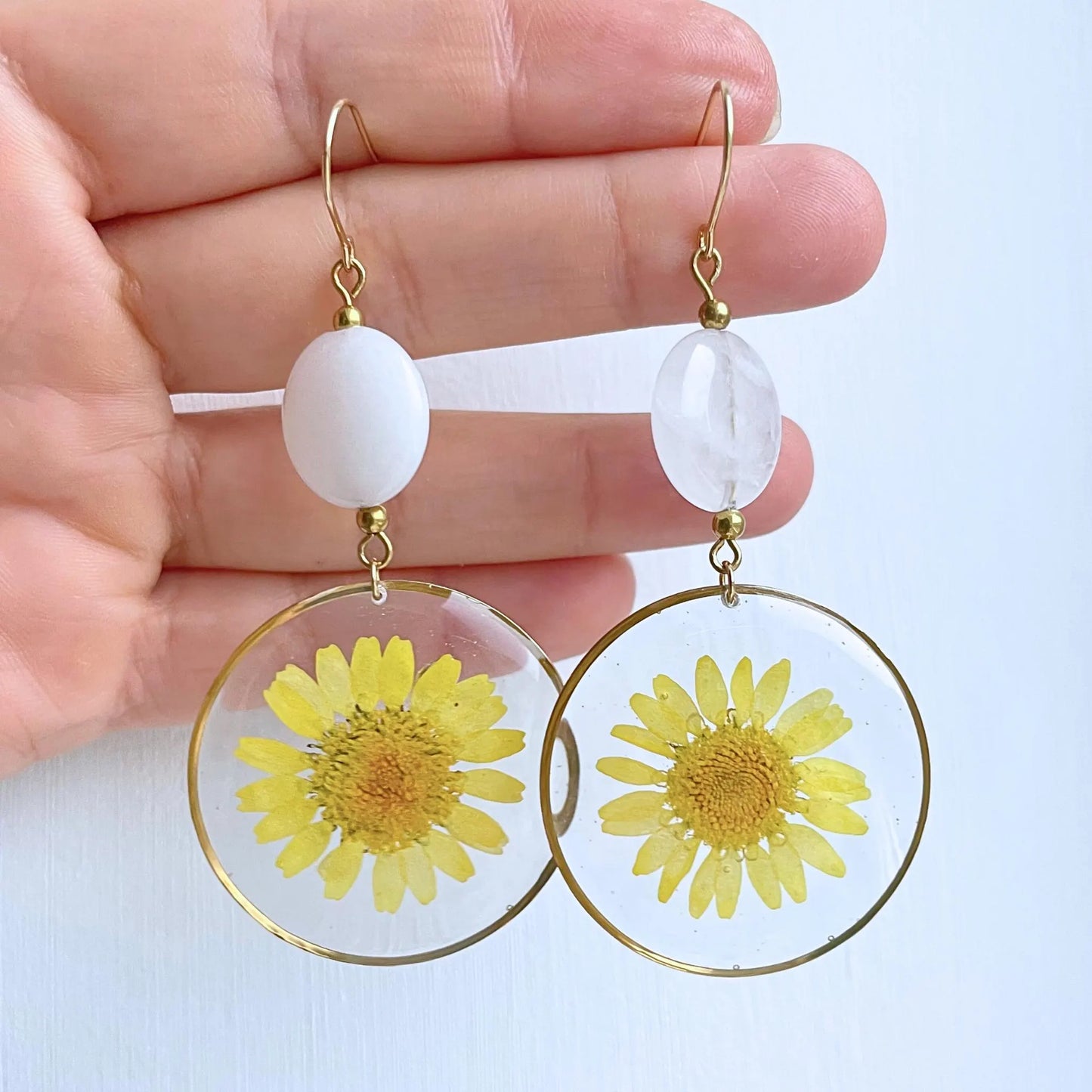 Daisy Flower Dangle Earrings