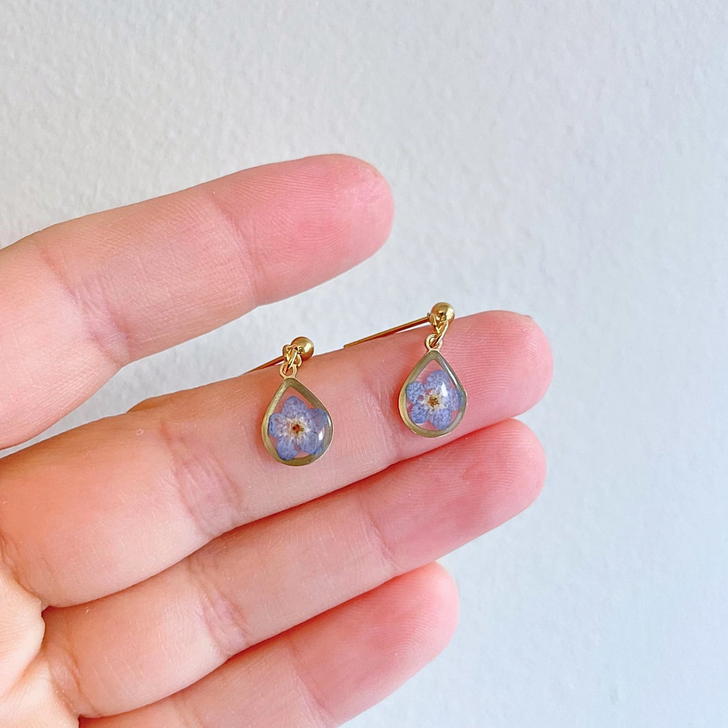 Forget Me Not Flower Teardrop Charm Earrings