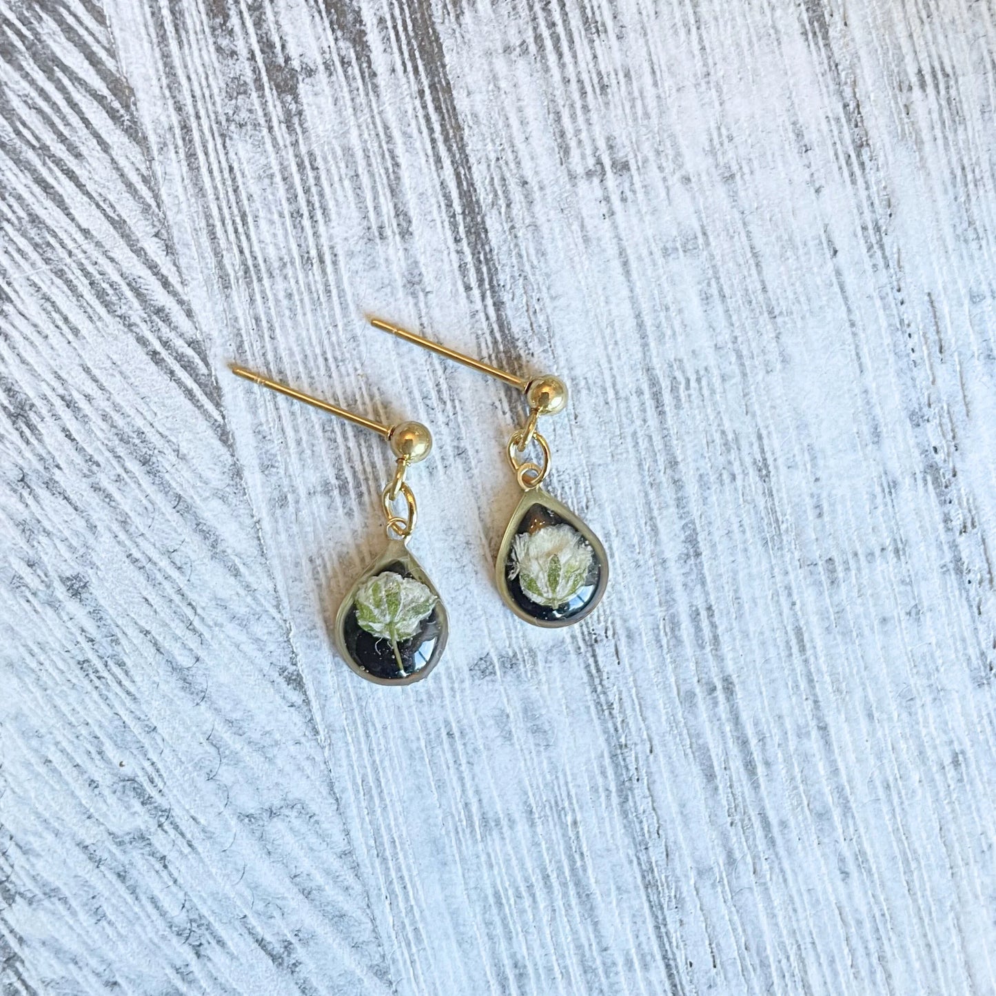 Baby's Breath Teardrop Charm Earrings