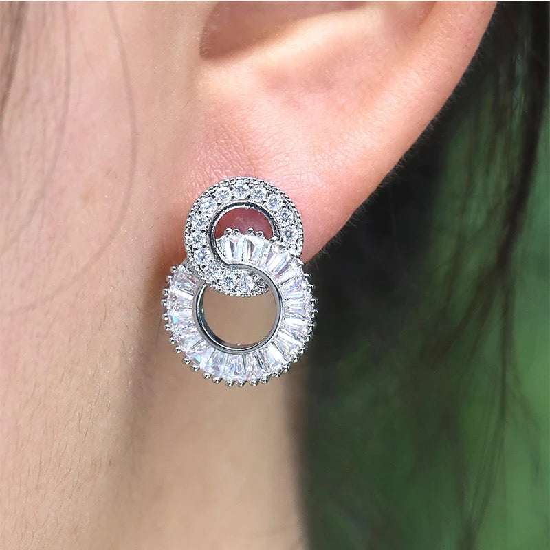 Circle Diamond Earrings
