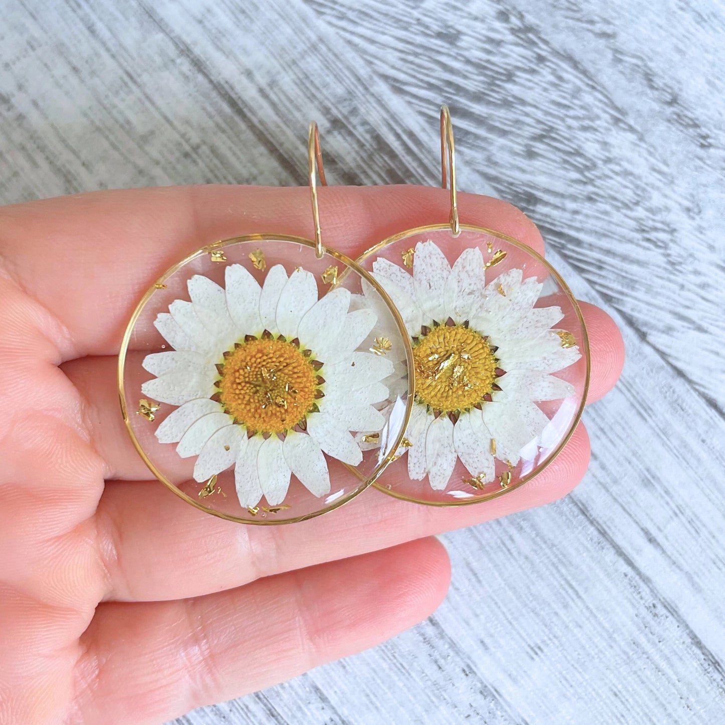 White Daisy Drop Earrings