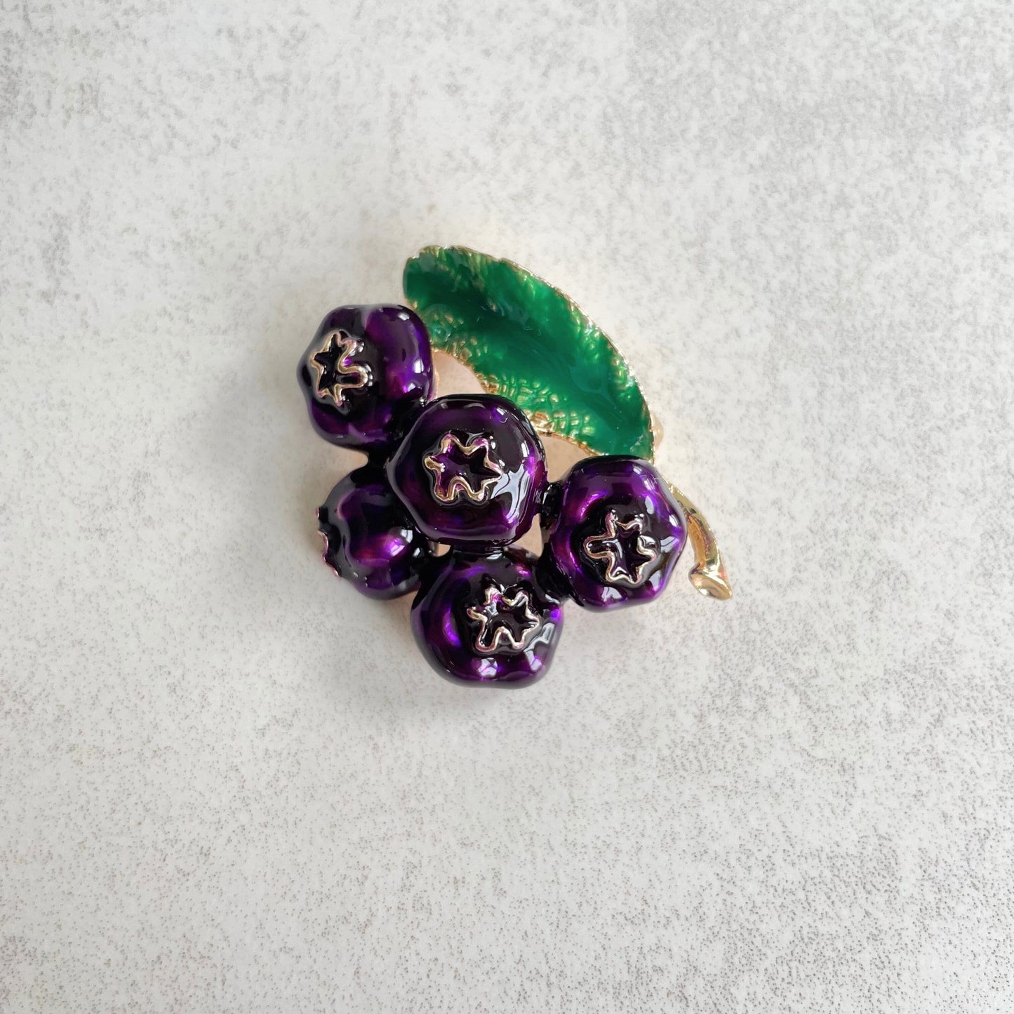 Retro Purple Blubbery Pin Brooch