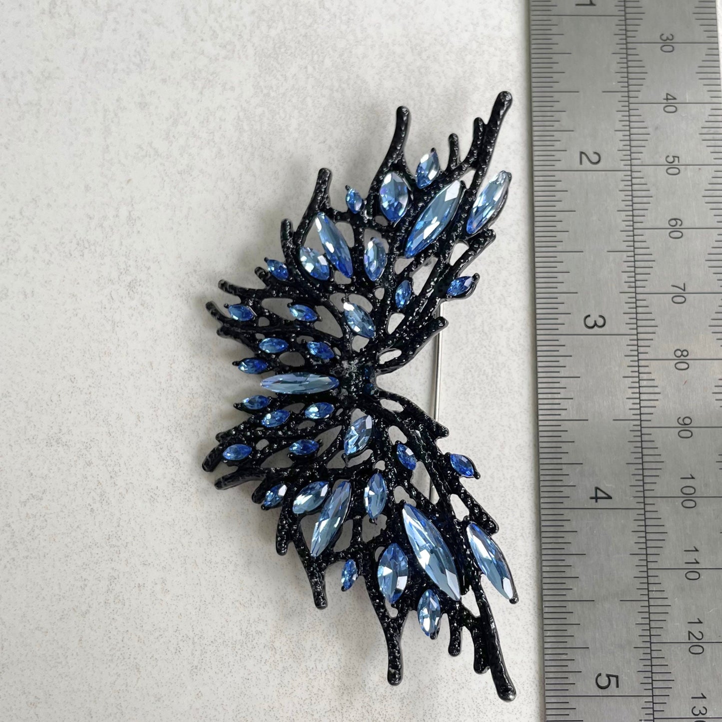 Vintage style blue sapphire butterfly pin brooch
