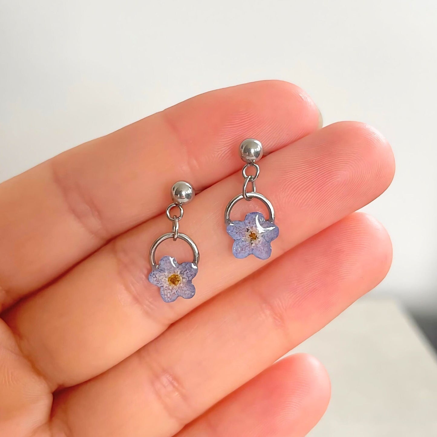 Tiny Forget Me Not Flower Earrings