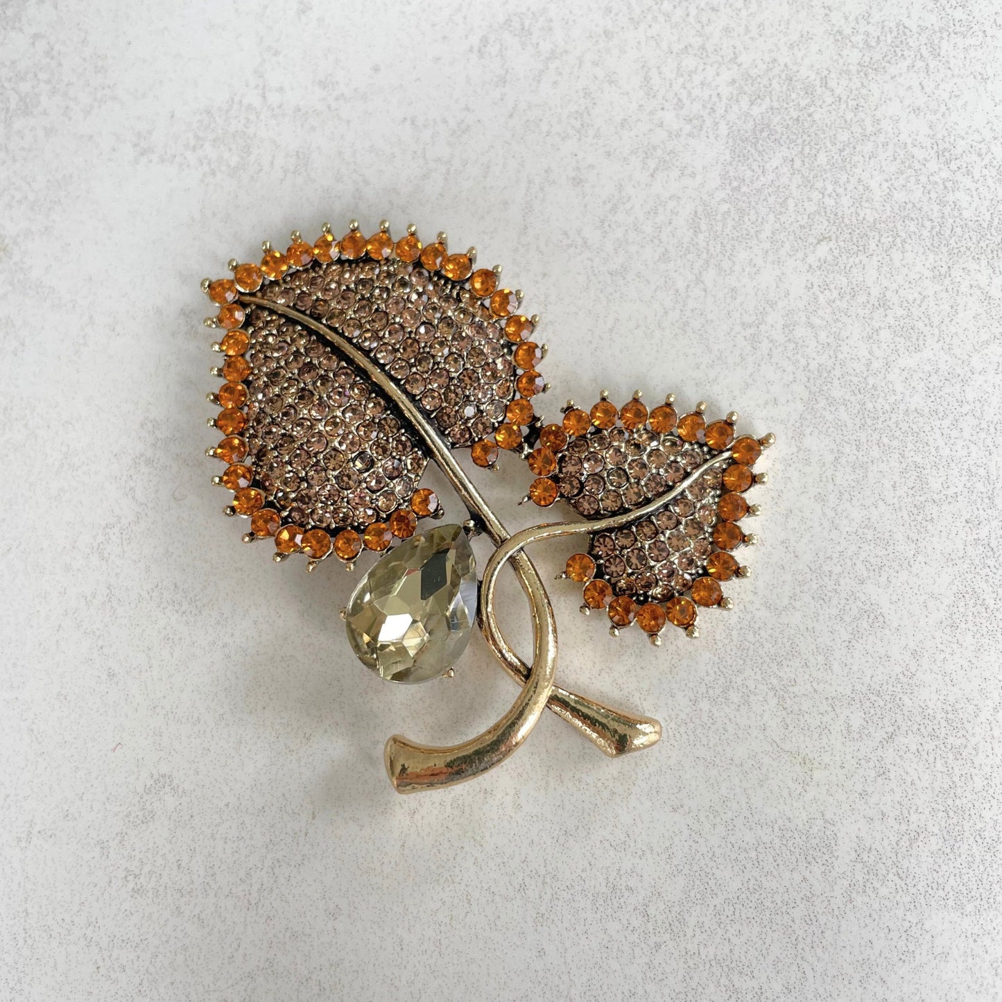 Vintage Style Amber leaf crystal gold pin brooch