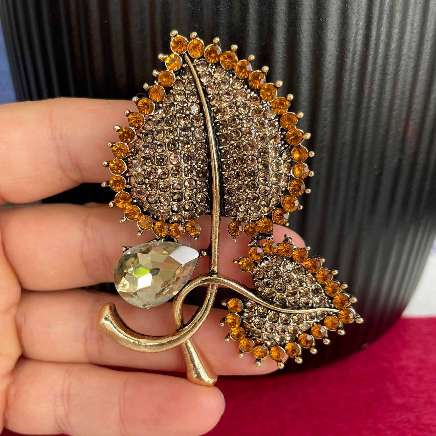 Vintage Style Amber leaf crystal gold pin brooch