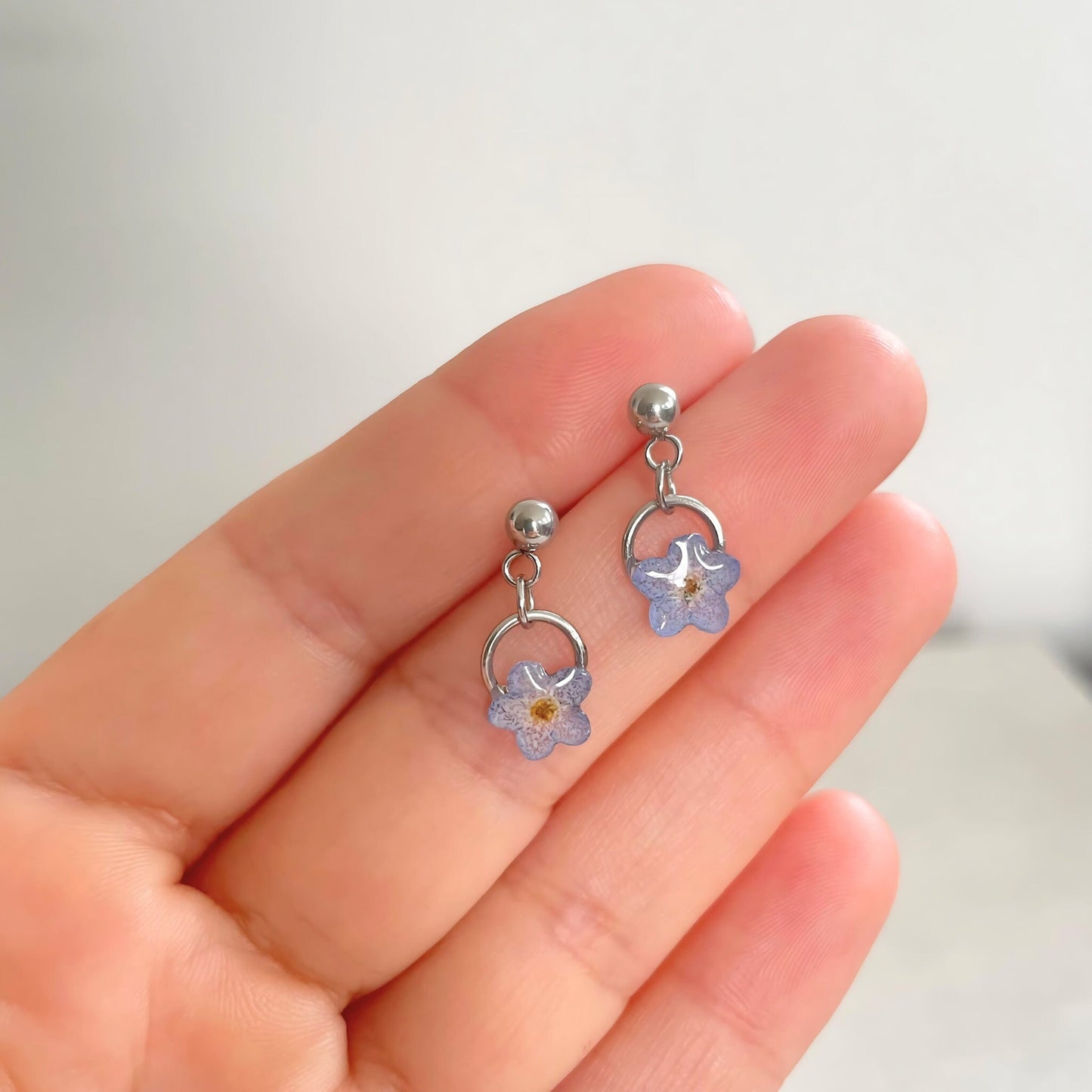 Tiny Forget Me Not Flower Earrings