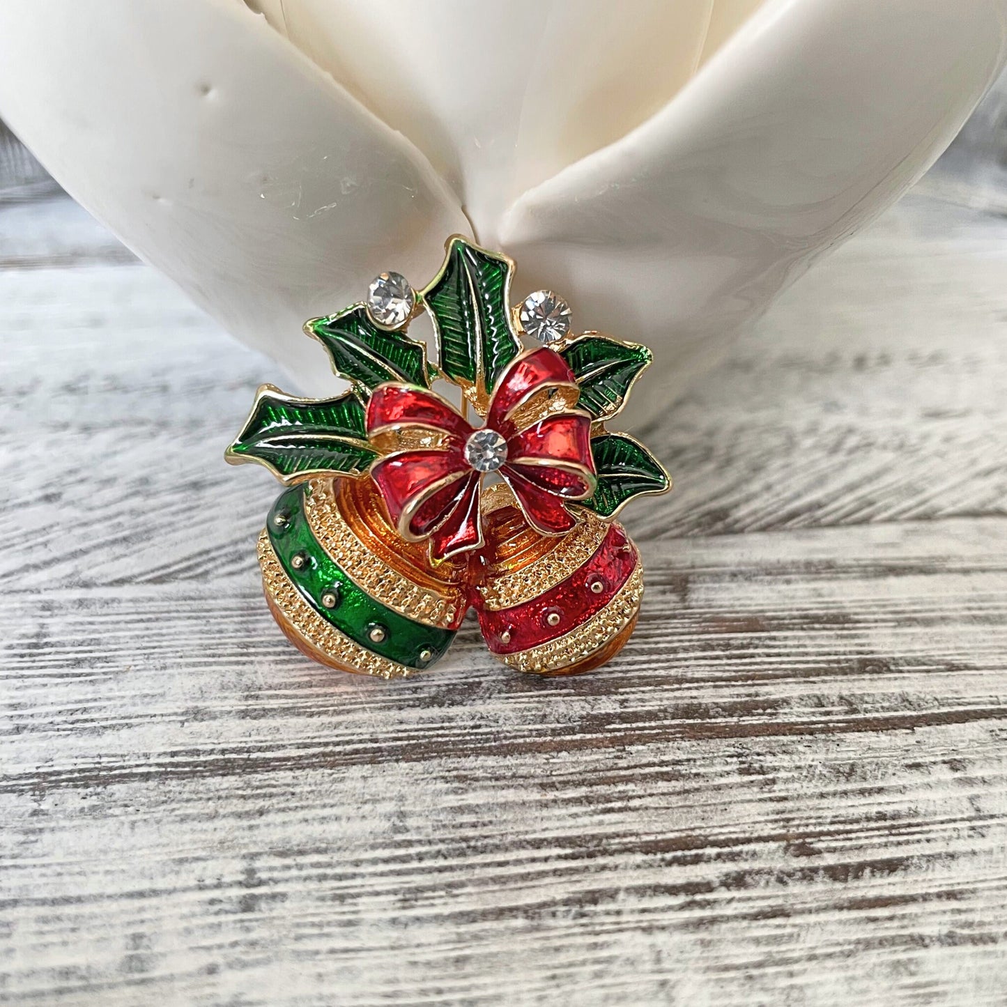 Vintage Style enamel Jingle Bell gold pin brooch