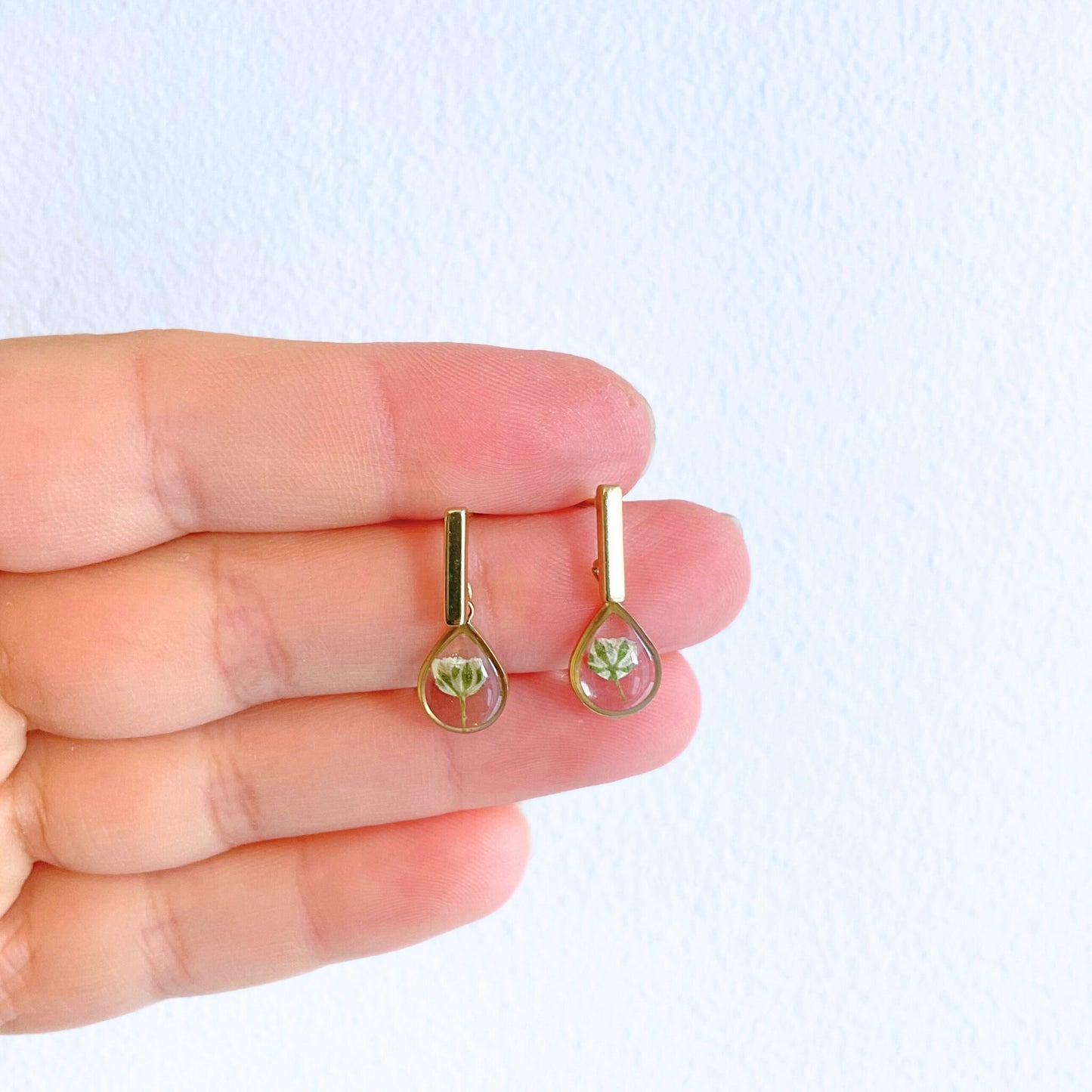 Baby's Breath Teardrop Charm Earrings