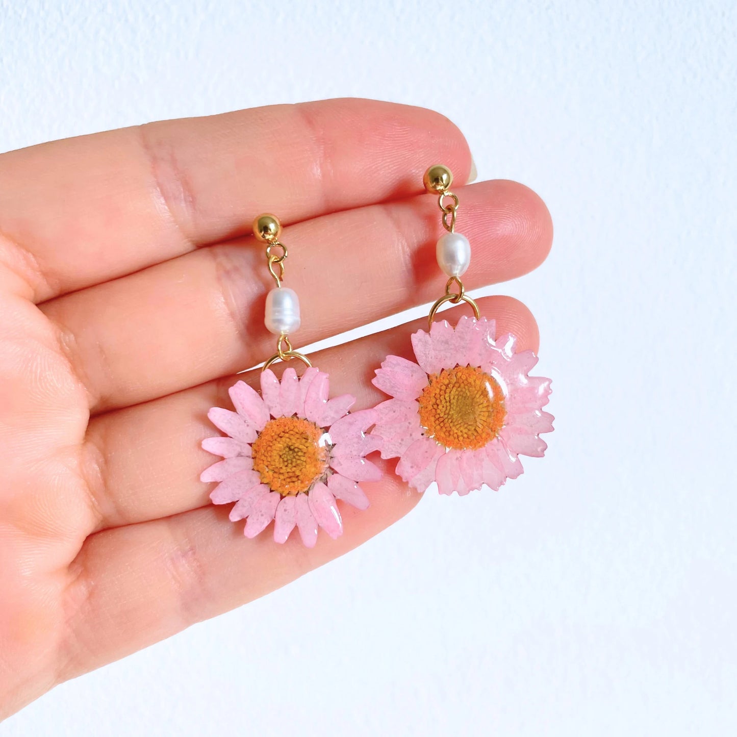 Daisy Flower Pearl Drop Earrings