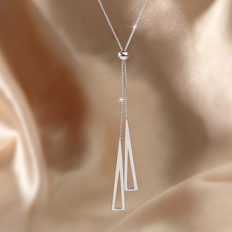 Minimalist Sterling Silver Triangle Necklace,Clavicle Chain,Fine Jewelery,Elegant Necklace,Stylish Necklace,Trendy Necklace,Formal Jewellery
