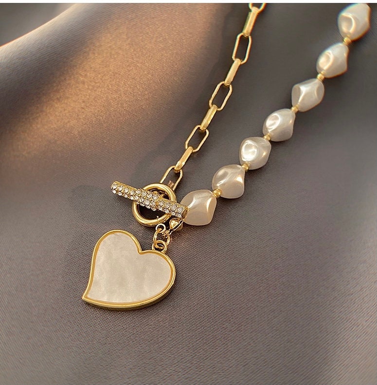 Luxury Gold Chain Pearl Heart Pendant Necklace-Heart Pendant- Heart Necklace- Pearl Necklace- Pearl Jewellery-Gold Chain- Gift For Her