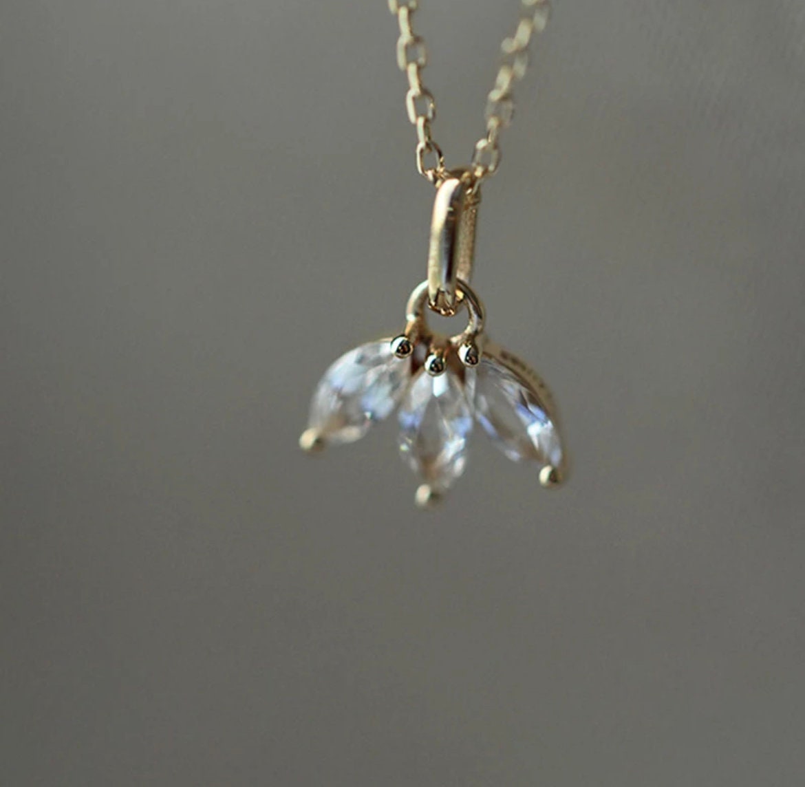 Minimalist Crystal French Clover Charm Necklace-Flower Petal Charm Necklace-Tiny Crystal Necklace-Bridal Necklace-Gold Necklace-Gift For Her