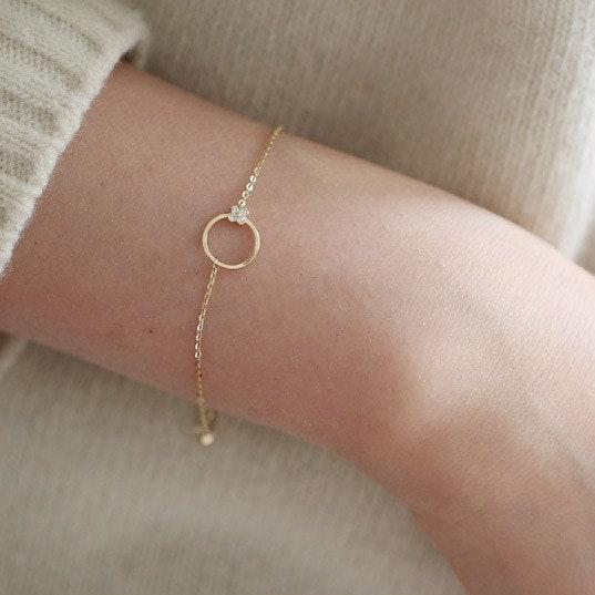Dainty 14K Gold Plated Circle Flower Crystal Bracelet For Women,Minimalistic Bracelet,Flower Pendant Bracelet,Silver Bracelet,Gift For Her
