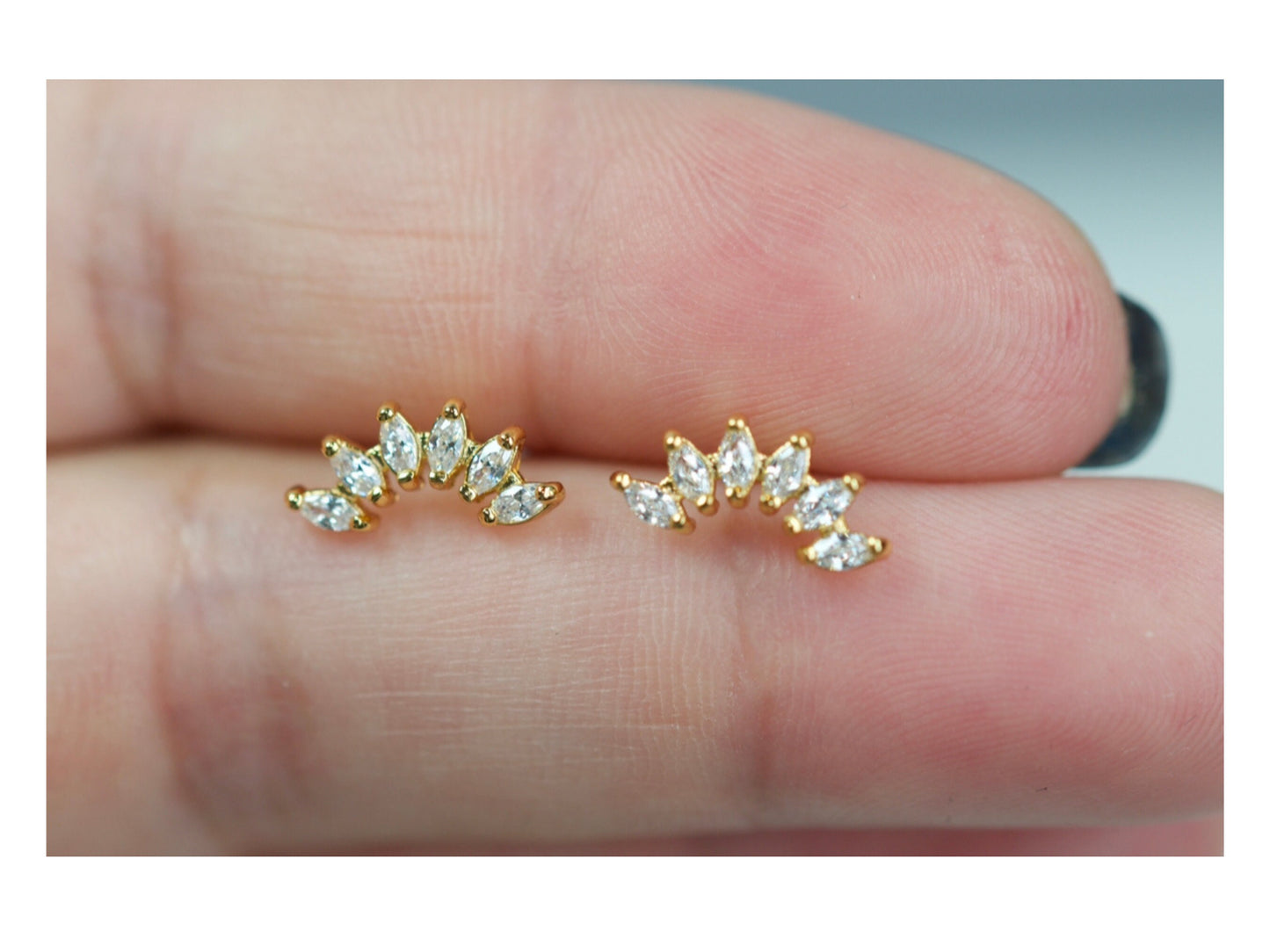 Flower Dimond Stud Earrings