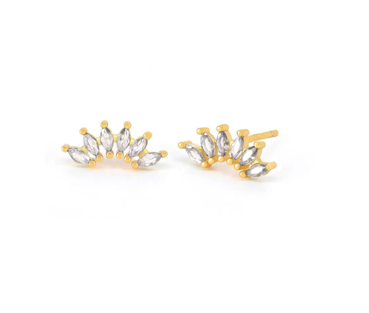Flower Dimond Stud Earrings