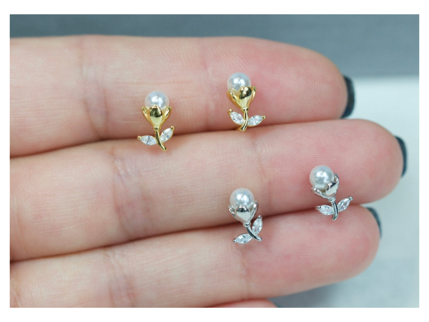 Tulip Flower Pearl Earrings