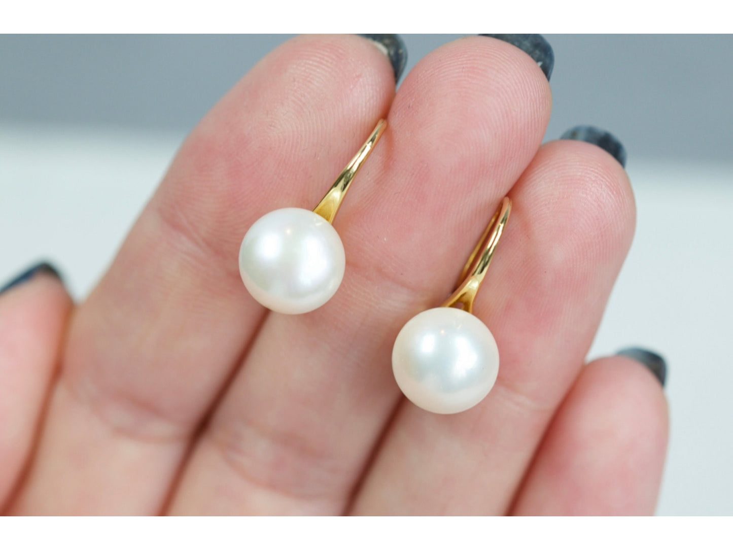 Classic Freshwater Pearl Hook Earrings