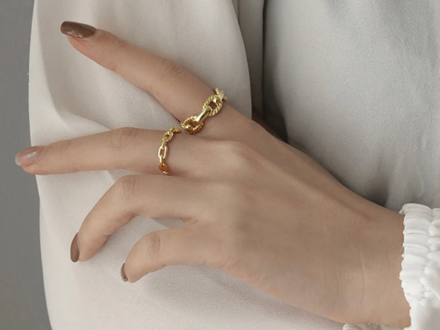 Link Chain Cuff Gold Ring