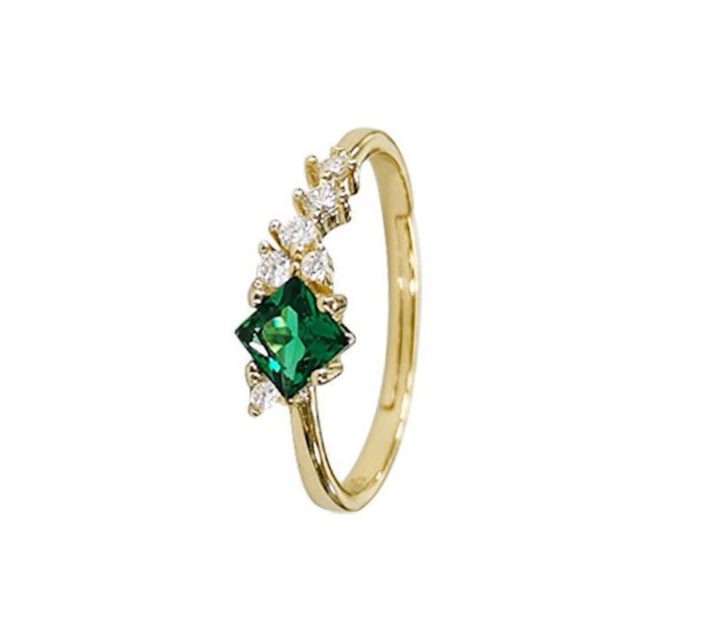Emerald Rhombus Ring