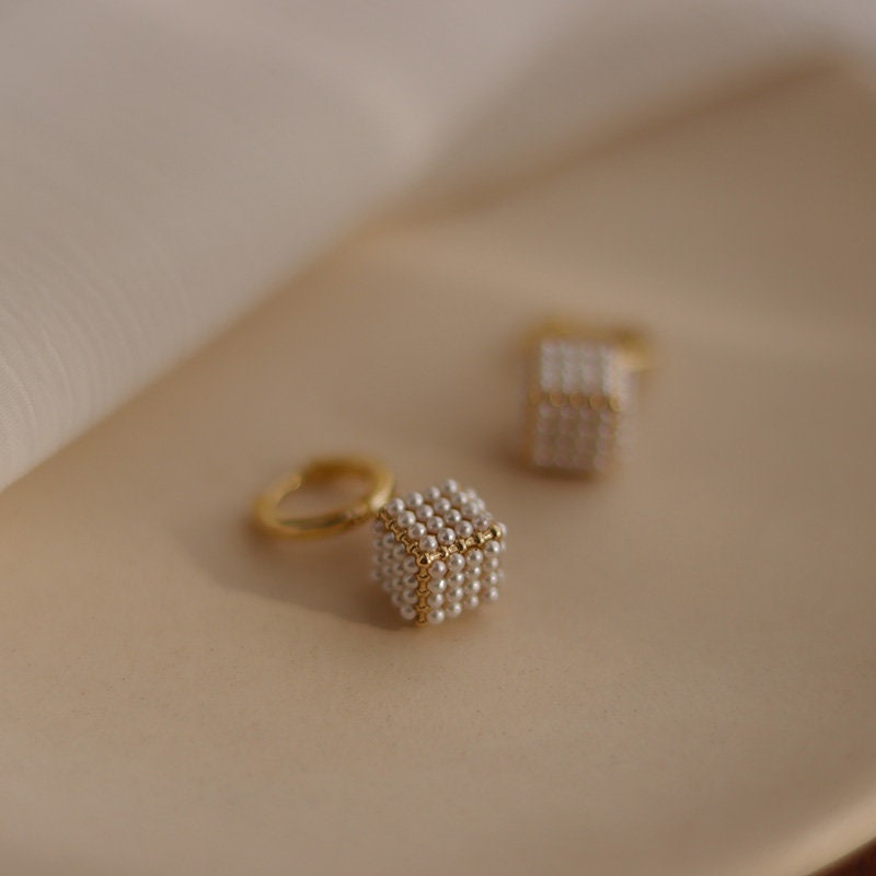 Cube Charm Pearl Hoop Earrings