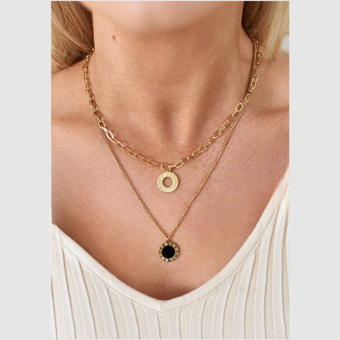 Coin Layer Pendant Necklace