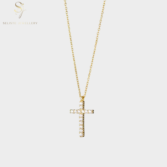 Dimond Cross Pendent Necklace