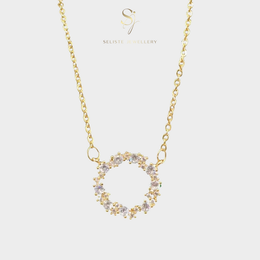 Diamonds Circle Pendent Necklace