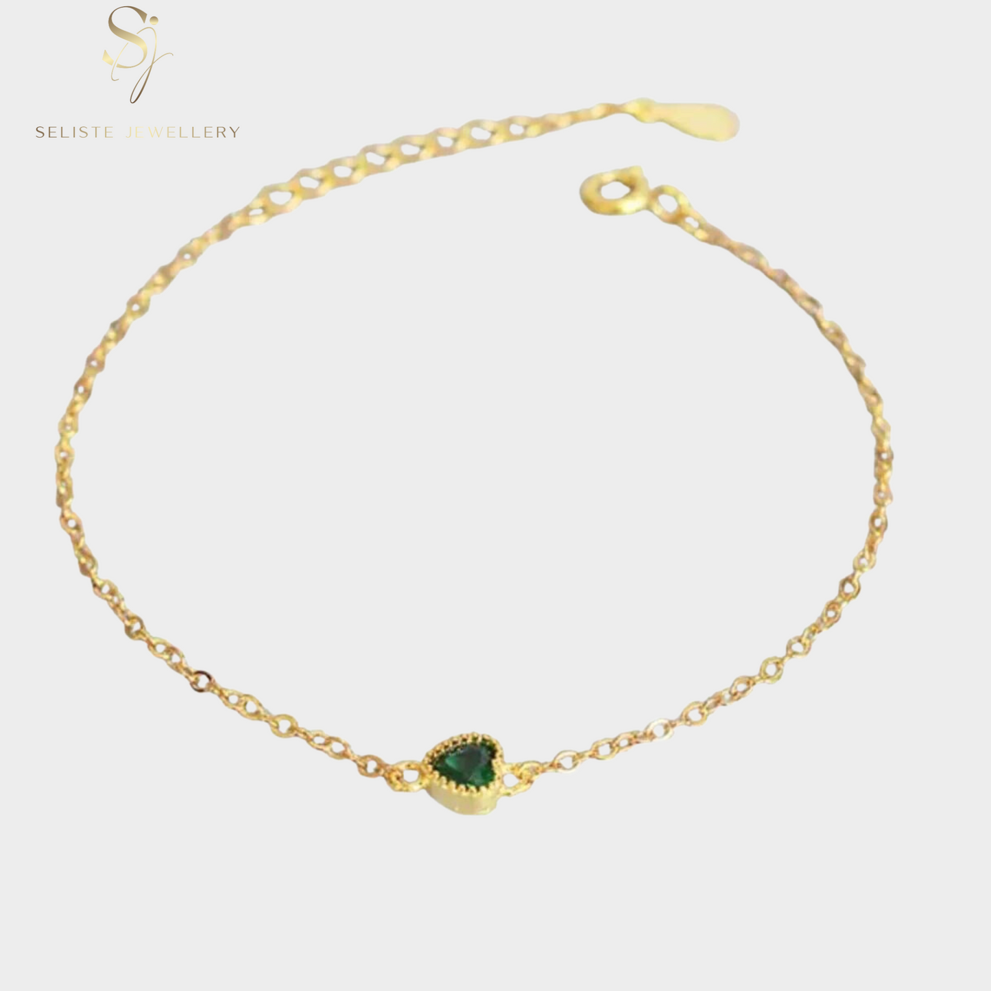 MinimalistTiny Green Emerald Heart Bracelet