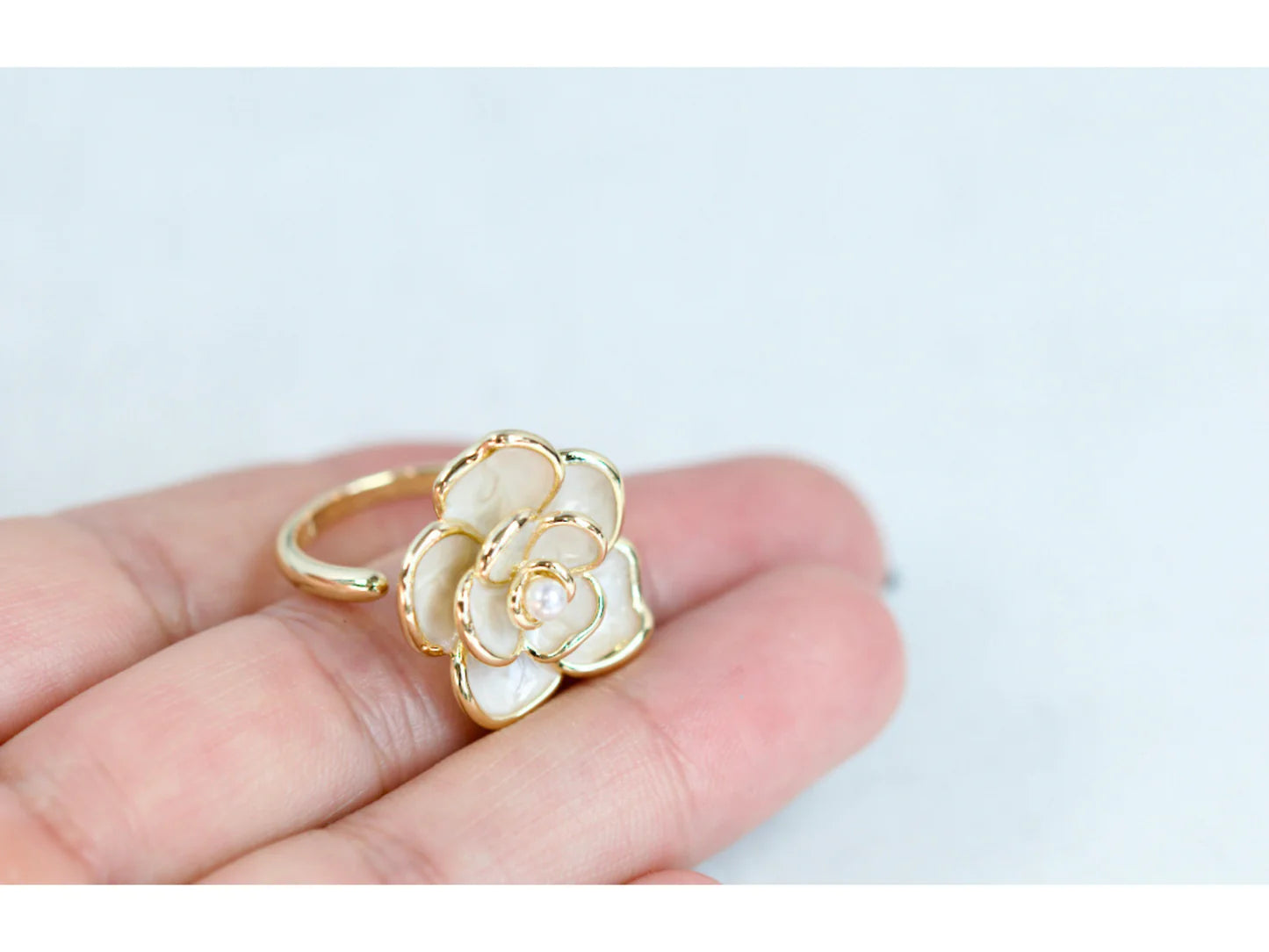 Luxury Gold Camellia Flower Ring