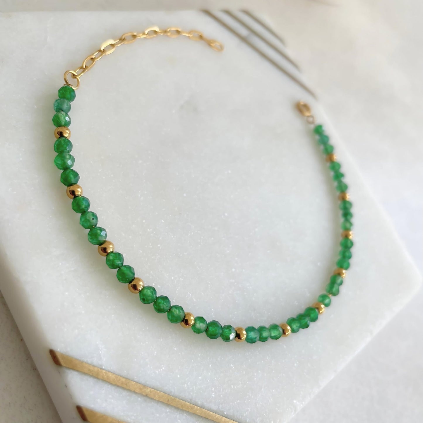Minimalist Green Emerald Beaded Gold Bracelet - Dainty Bohemian Natural Stone Empowering Bracelet - Boho Layered Positive Energy Jewellery