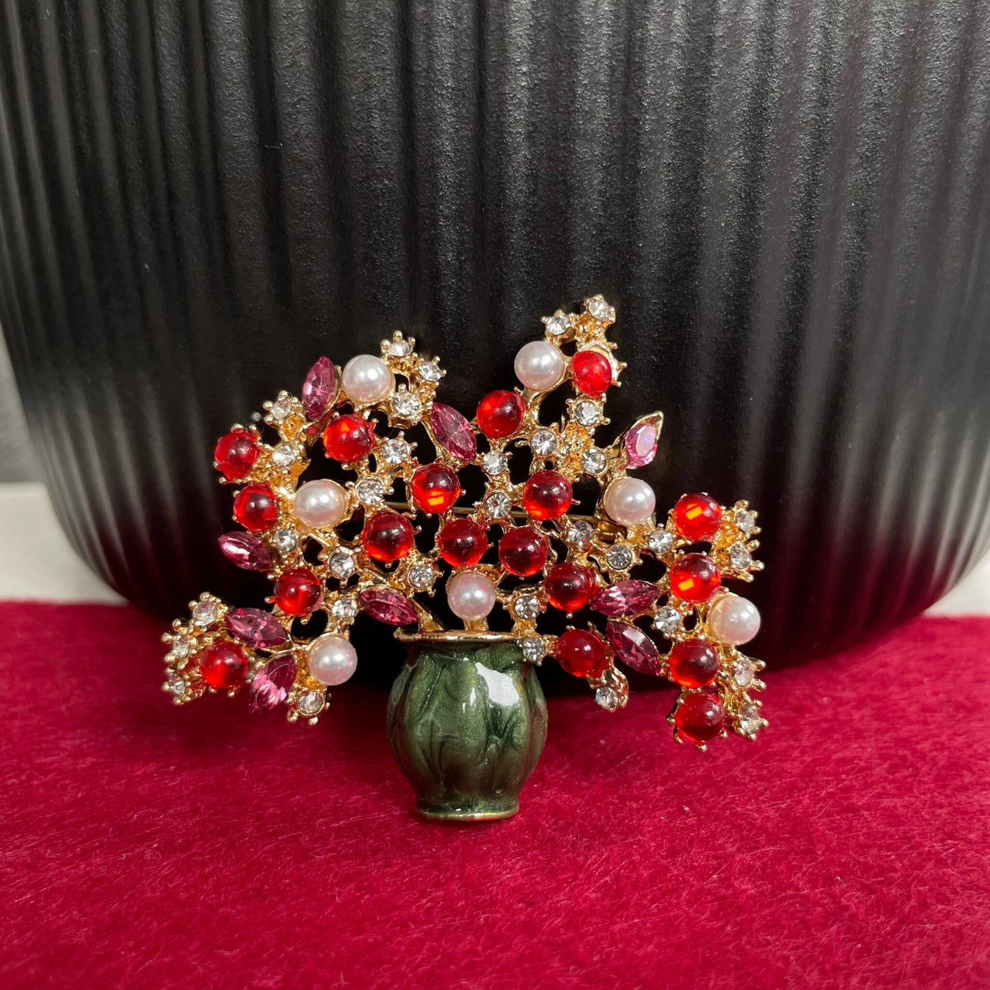 Colourful rhinestone flower vase gold pin brooch