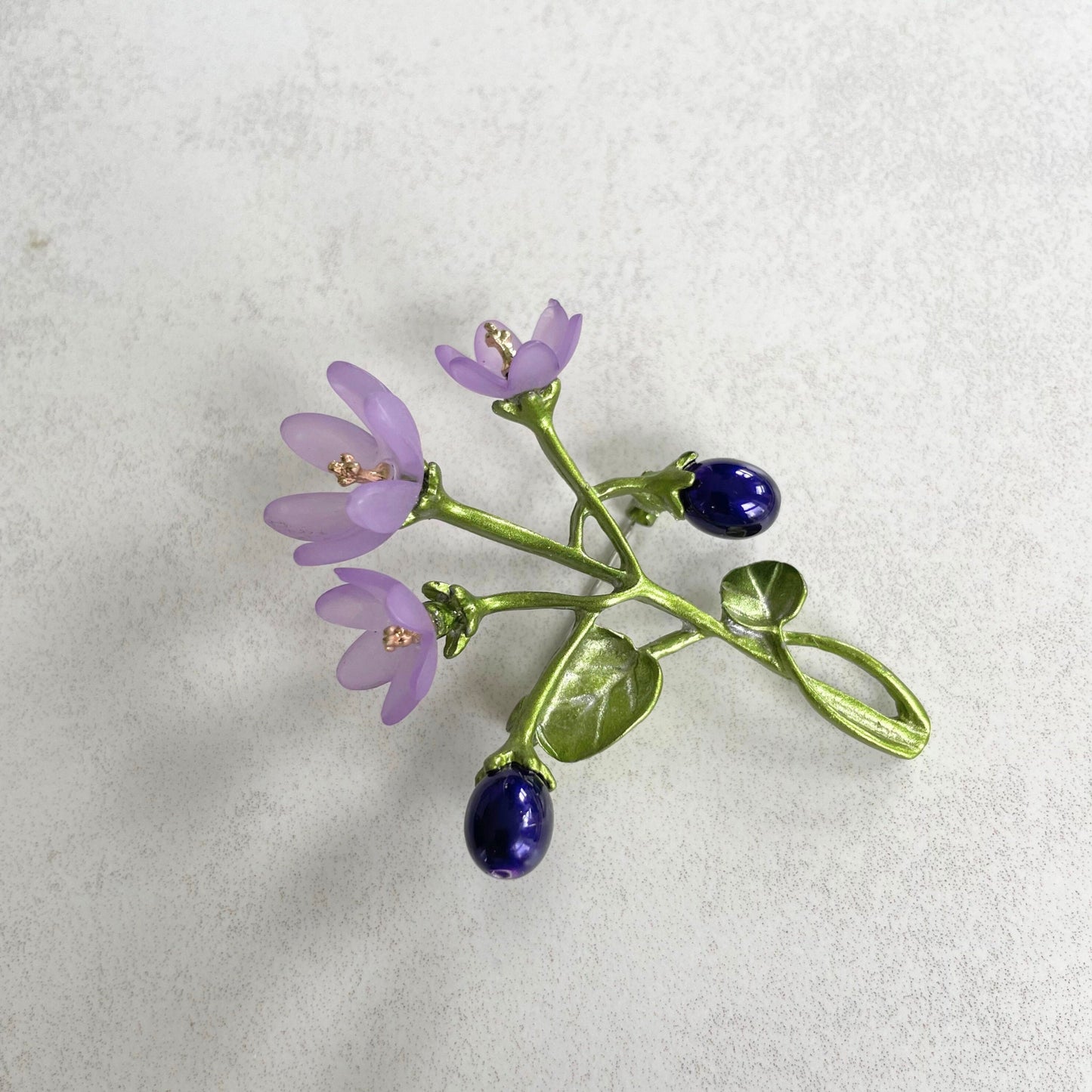 Purple violet flower pin brooch