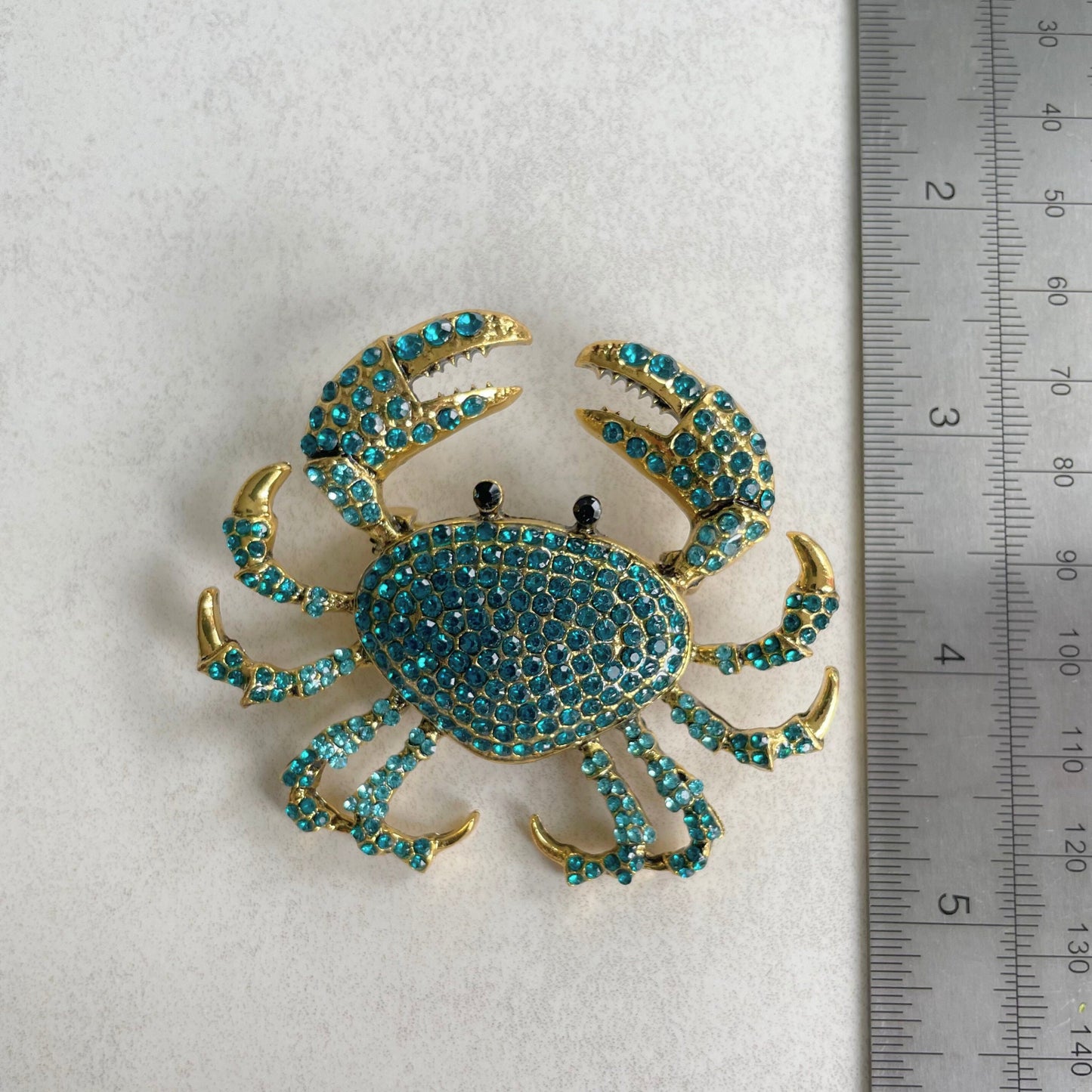 Turquoise crystals crab gold pin brooch