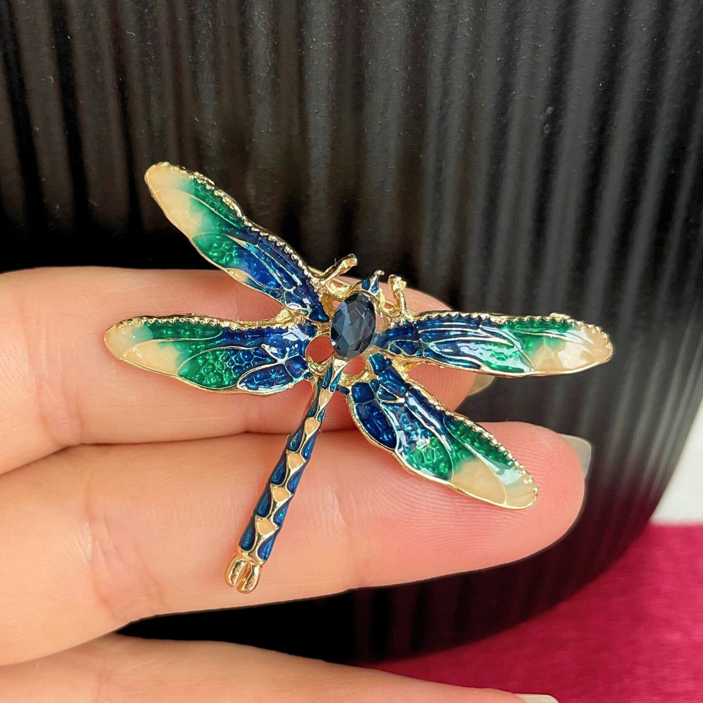 Retro green &blue enamel dragonfly gold pin brooch