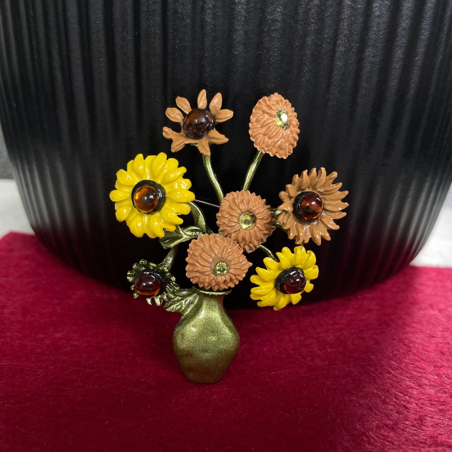 Dainty sunflower flower vase gold pin brooch