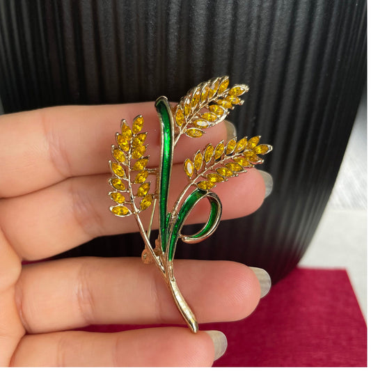 Wheat Ear Flower Gold brooch