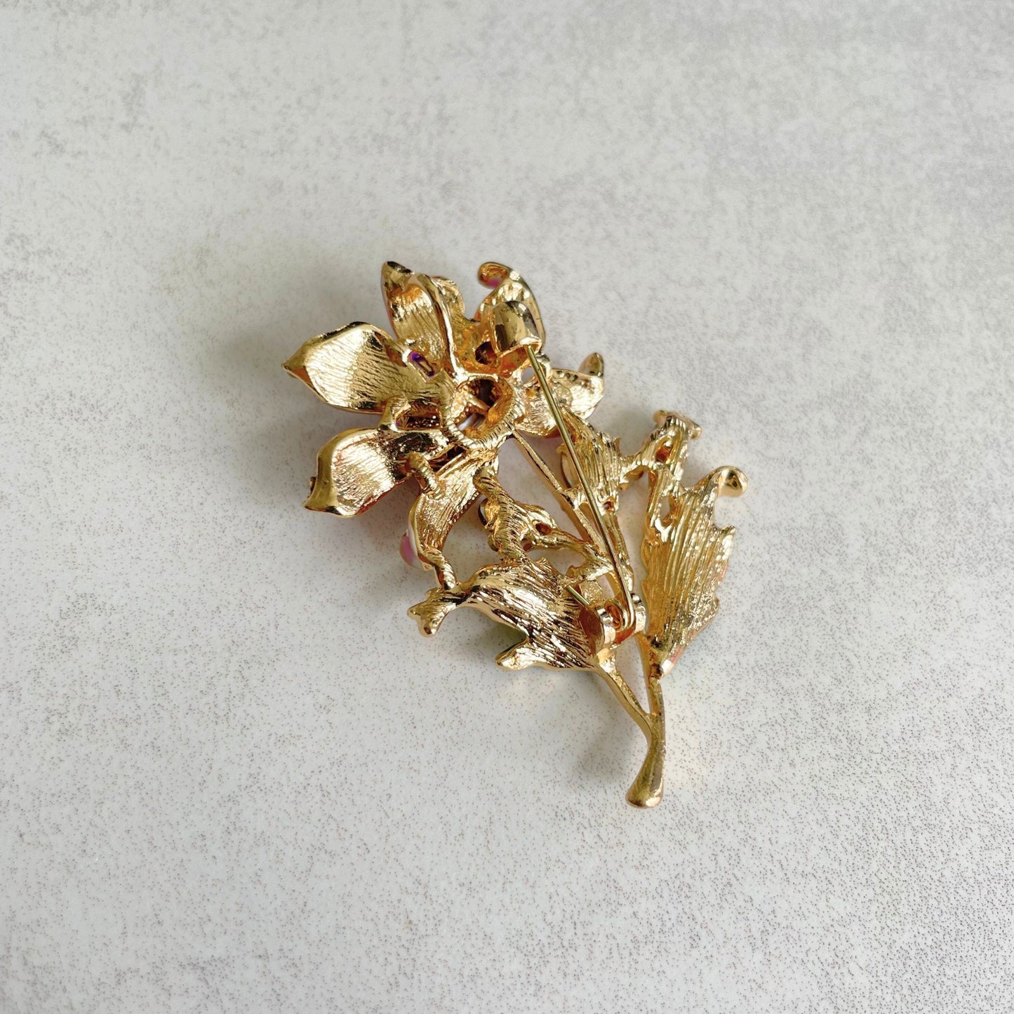 Purple flower gold pin brooch pendent