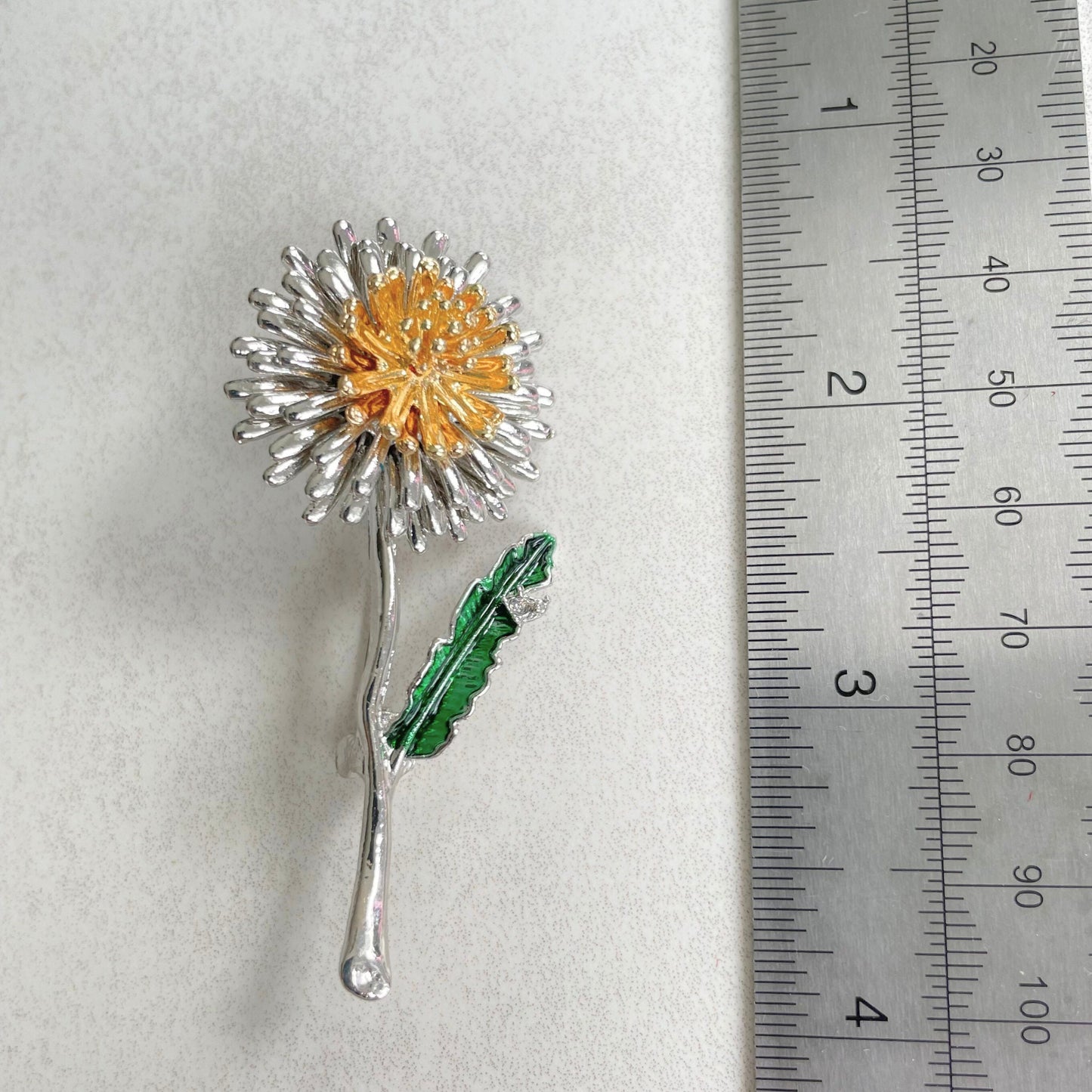 Dandelion flower silver pin brooch