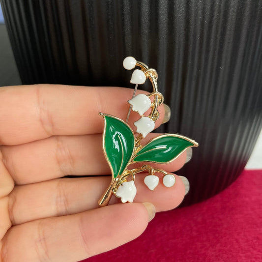 Delicate Lily of the valley flower gold pin brooch