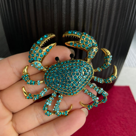 Turquoise crystals crab gold pin brooch