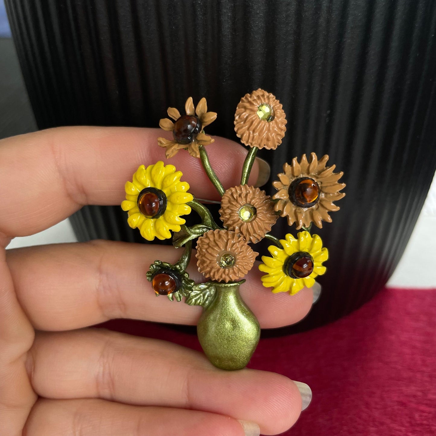 Dainty sunflower flower vase gold pin brooch