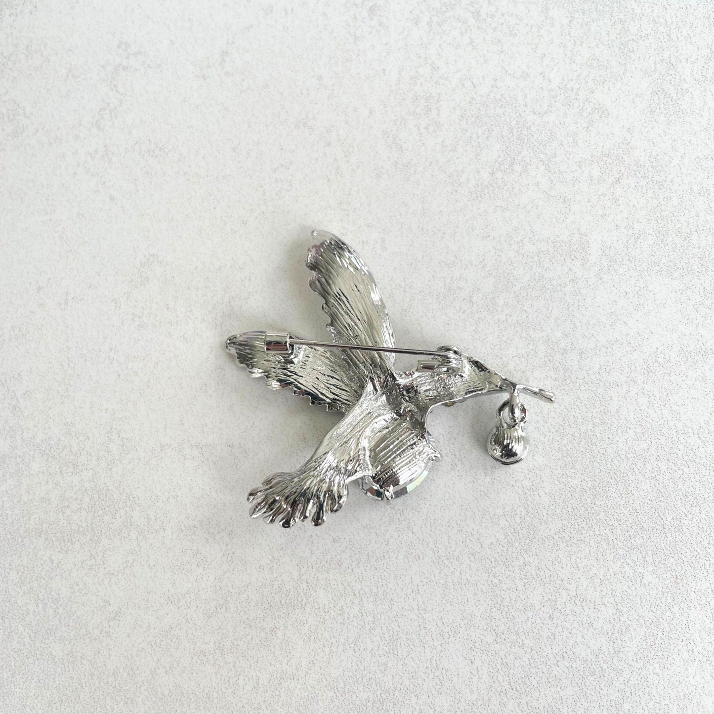 Green emerald Hummingbird silver pin brooch