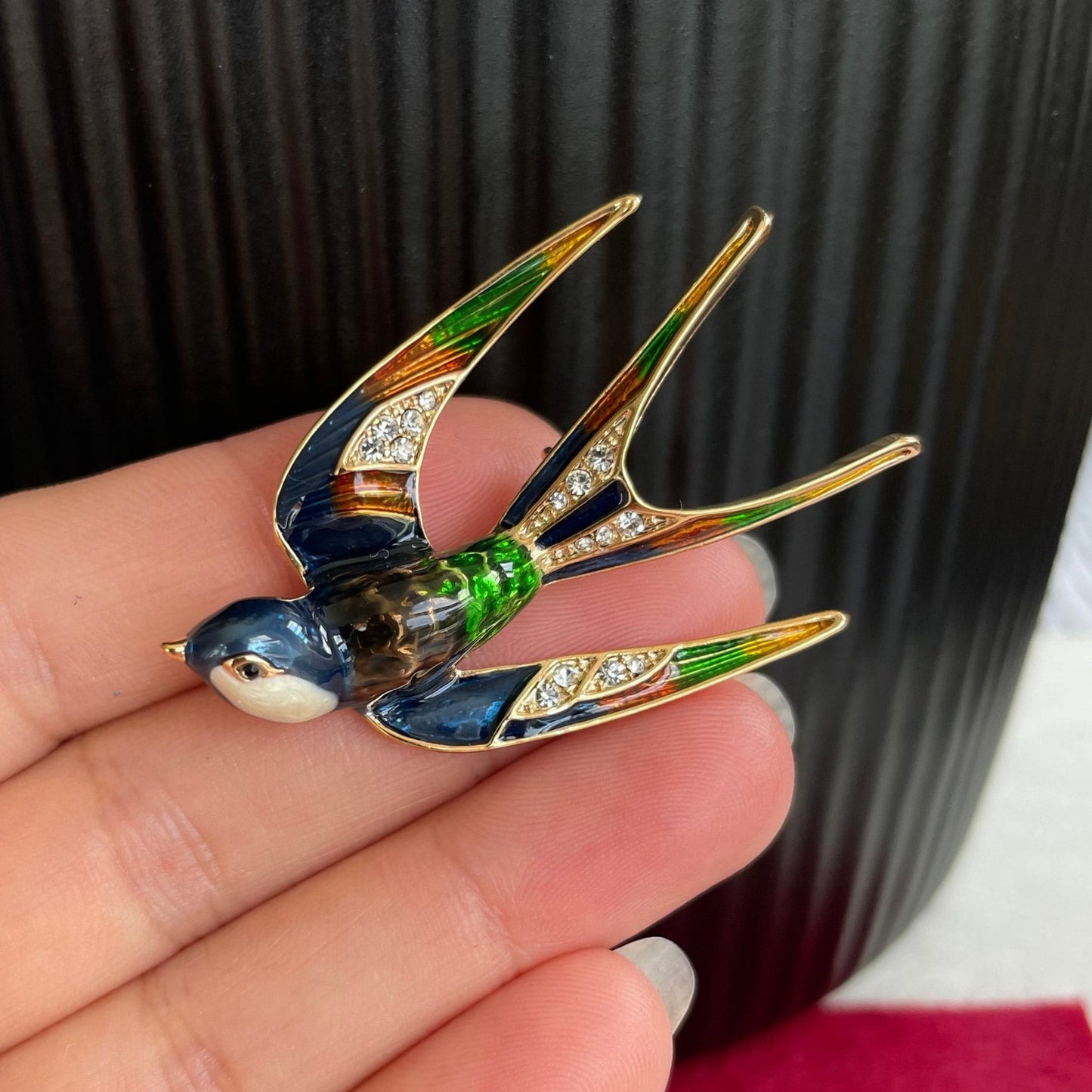 Colourful enamel swallow gold pin brooch