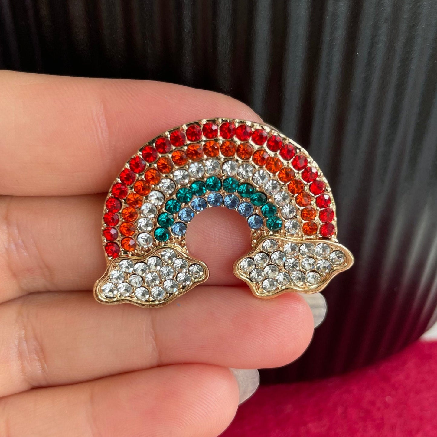 Charming rhinestone rainbow gold pin brooch