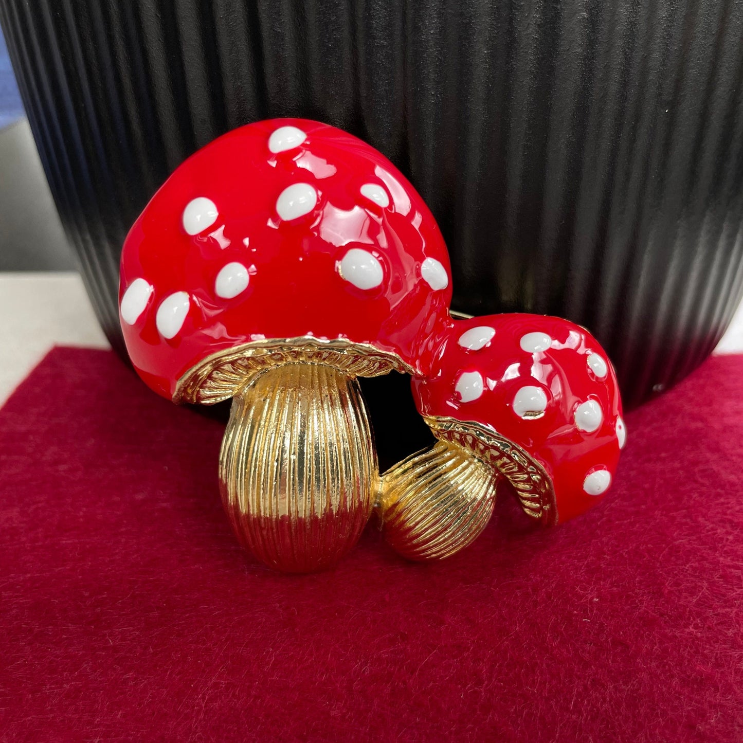 Vintage style large red enamel mushrooms gold pin brooch