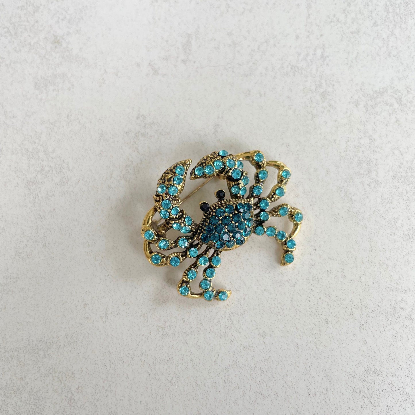 Turquoise crystals crab gold pin brooch