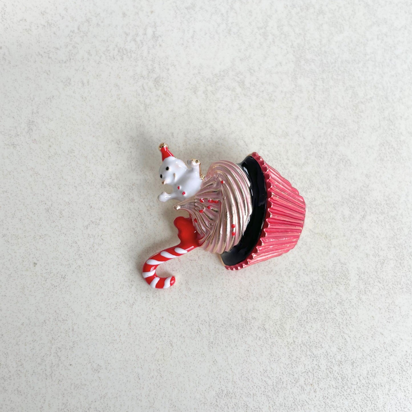 Charming cupcake snowman pink pin brooch