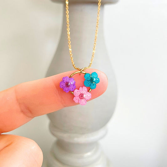 Colourful Flower Circle Pendant Necklace